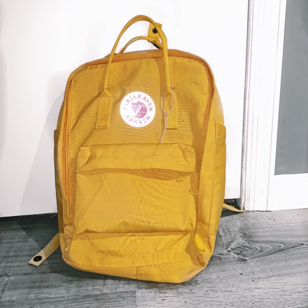 Fjallraven Kanken Backpack. In great condition.
